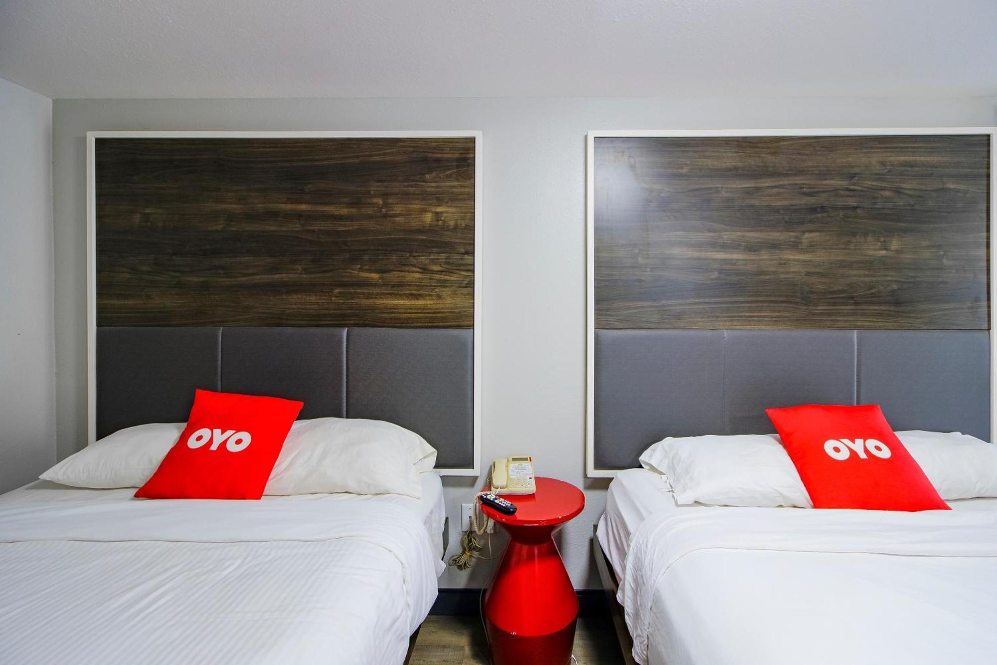 Oyo Hotel Sulphur La Hwy 90 West Екстериор снимка