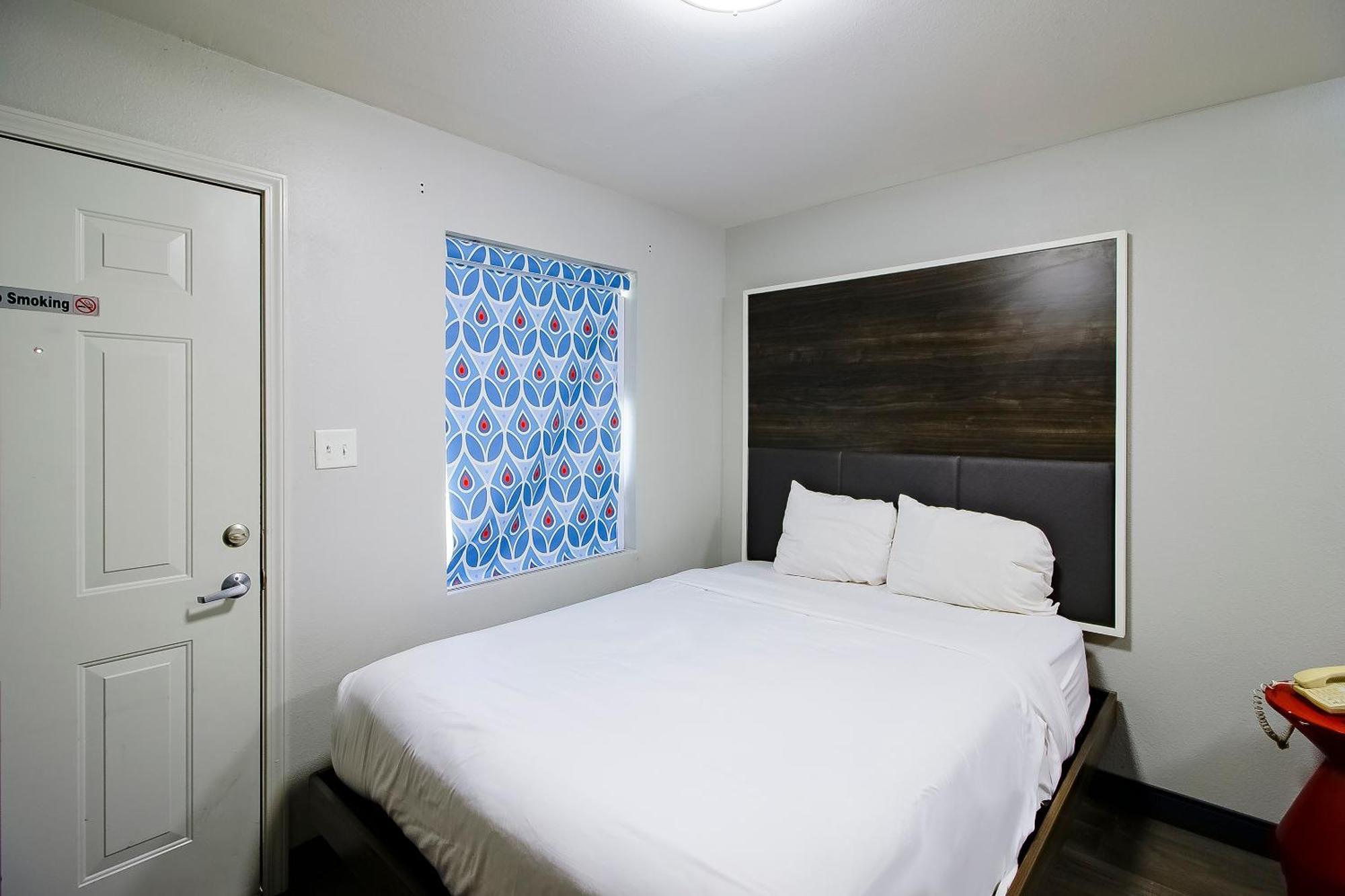 Oyo Hotel Sulphur La Hwy 90 West Екстериор снимка